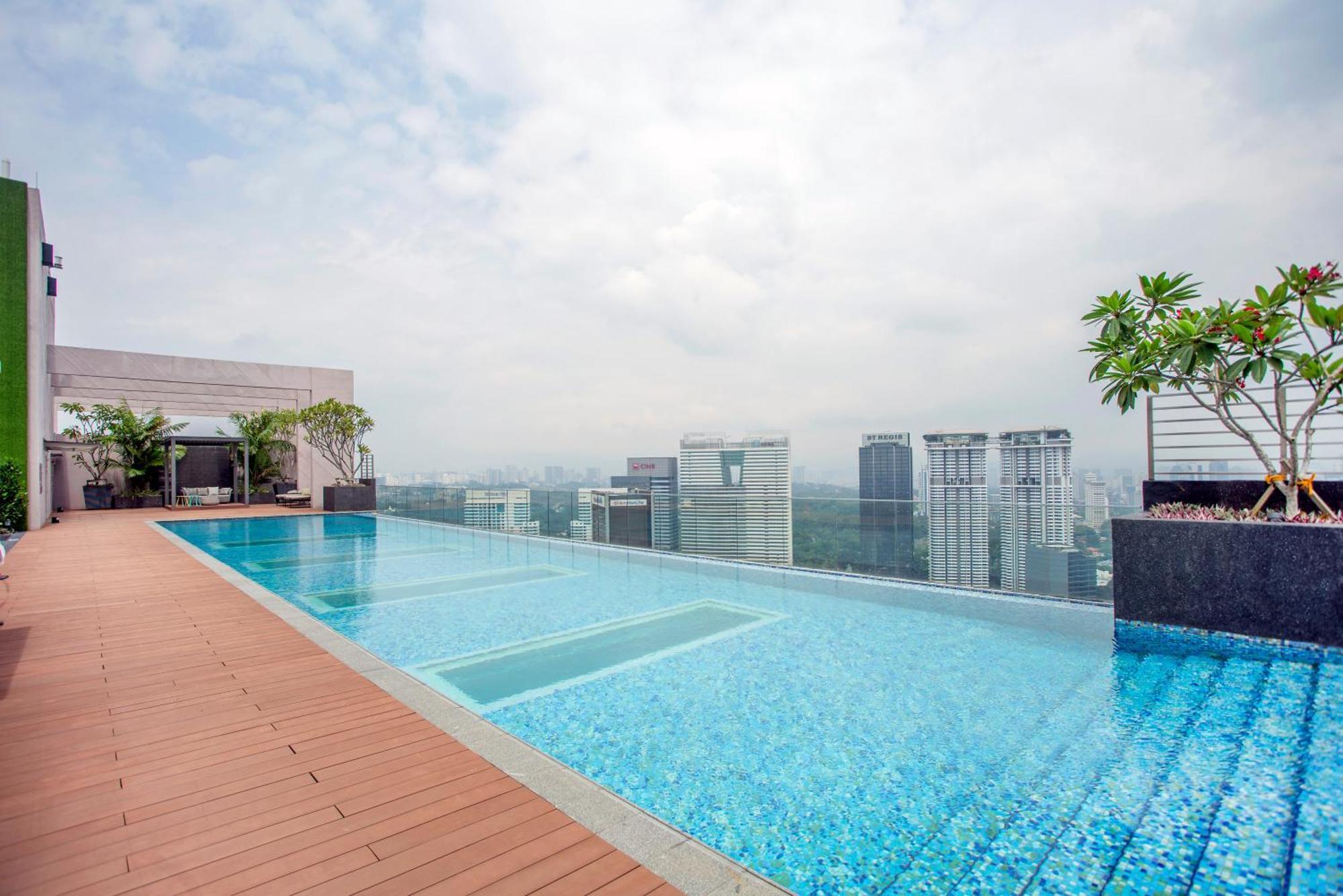 Riveria City Near Kl Sentral With 118 View Sky Infinity Pool By Cobnb Kuala Lumpur Exterior foto